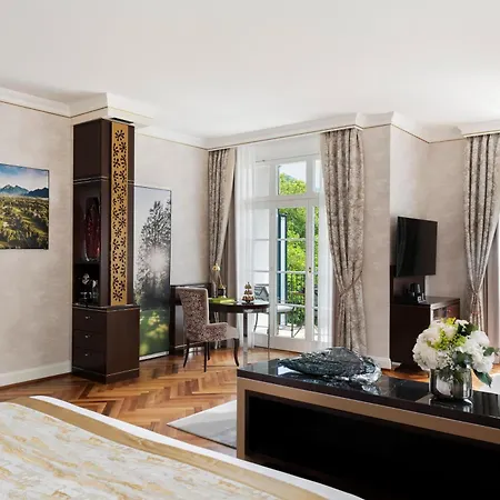 Grand Hotel 5*