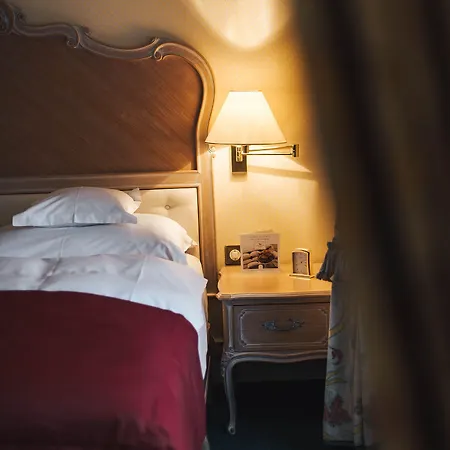 Grand Hotel 5*