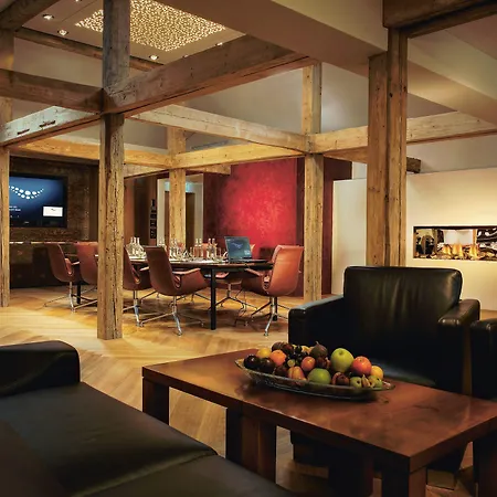 Hotel Grand 5*