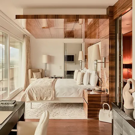 그랜드 바트 라가즈 호텔 바트라가즈