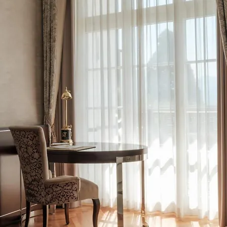 Hotel Grand 5*