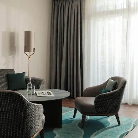 Hotel Grand