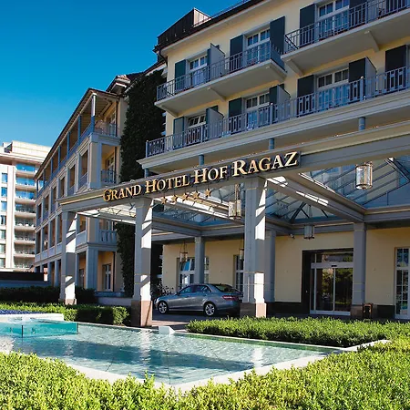 Grand Hotel